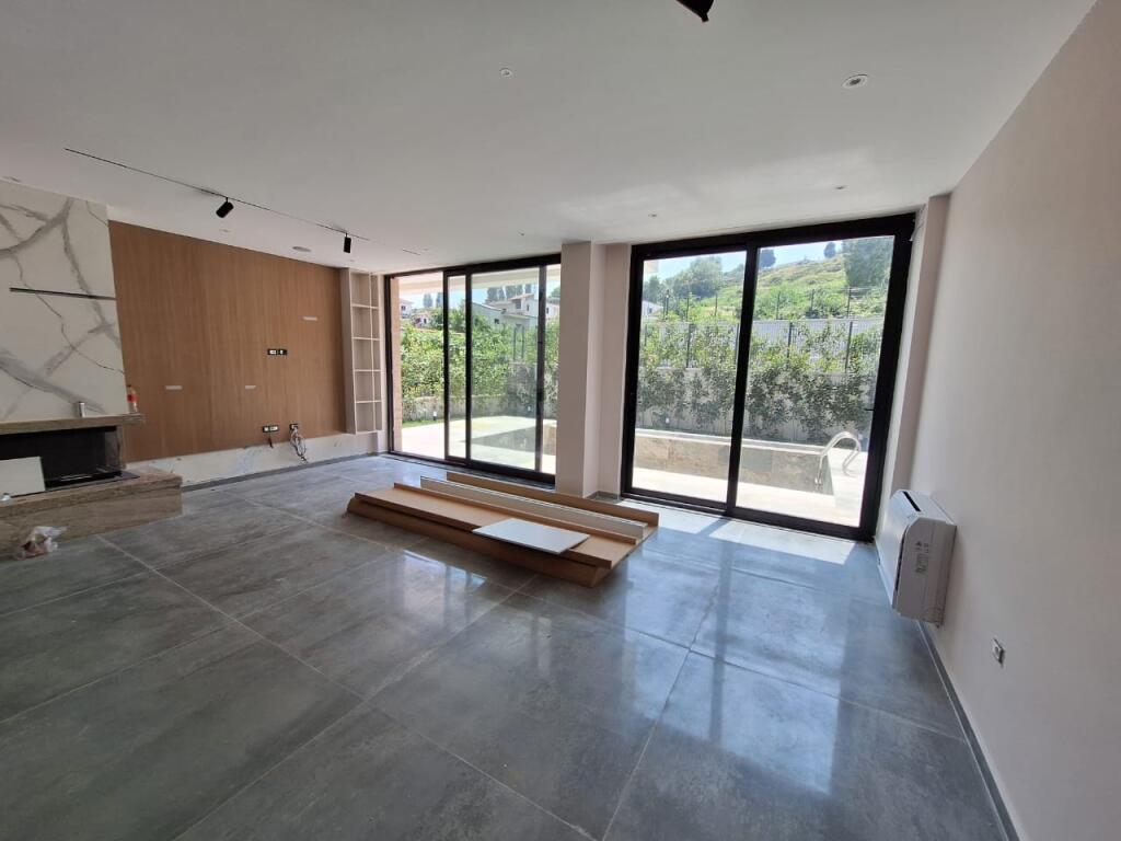 3-Storey Villa For Rent