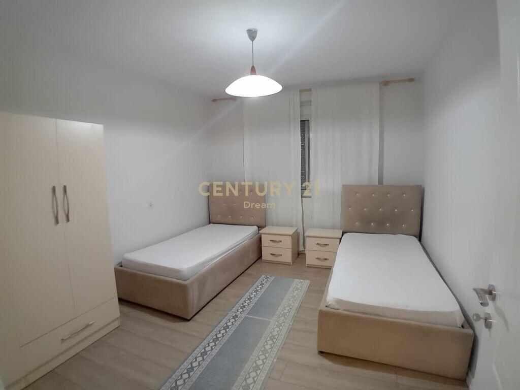 3+1 apartment for rent in Xhamllik