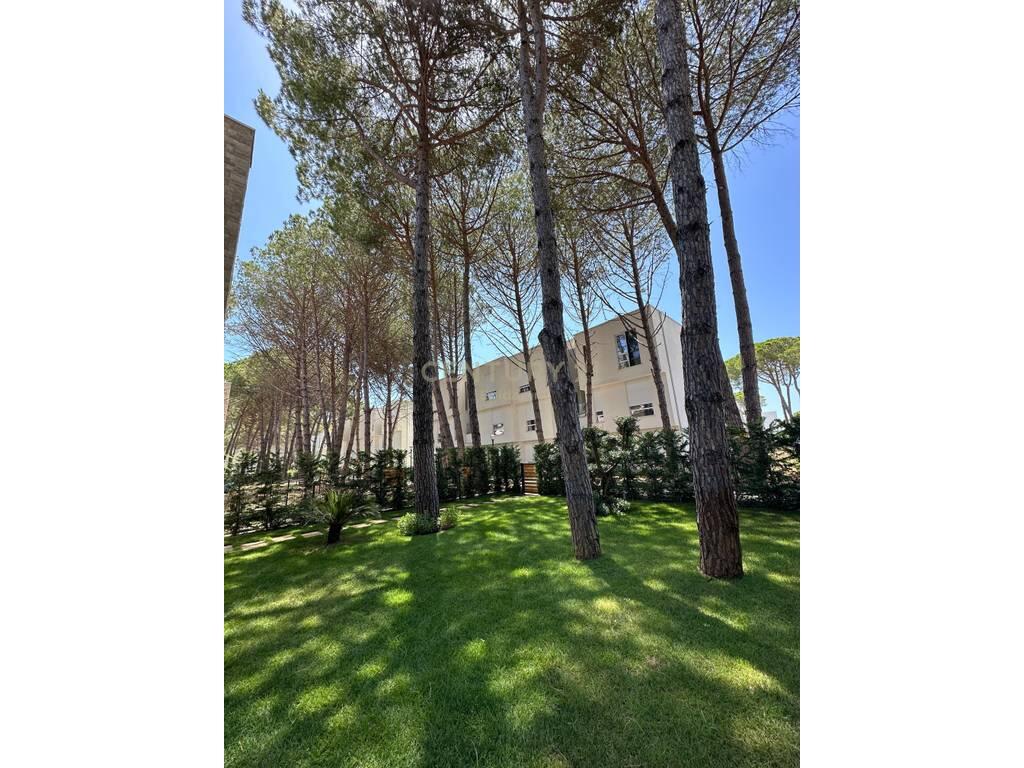 🌟 Apartament 2+1 me Oborr Privat në Zonën Premium të San Pietro Resort!