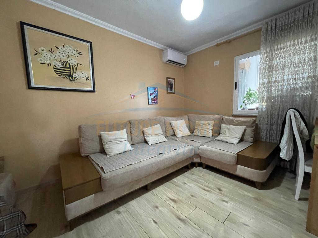 In vendita, Appartamento 1+1, Brryli, Tirana.
