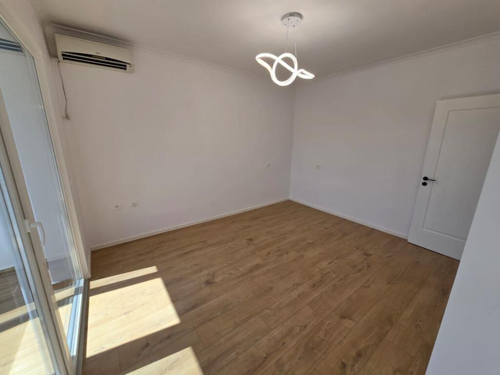 FOR SALE APARTMENT 2+1 BARDHYL STREET 145,000 EURO