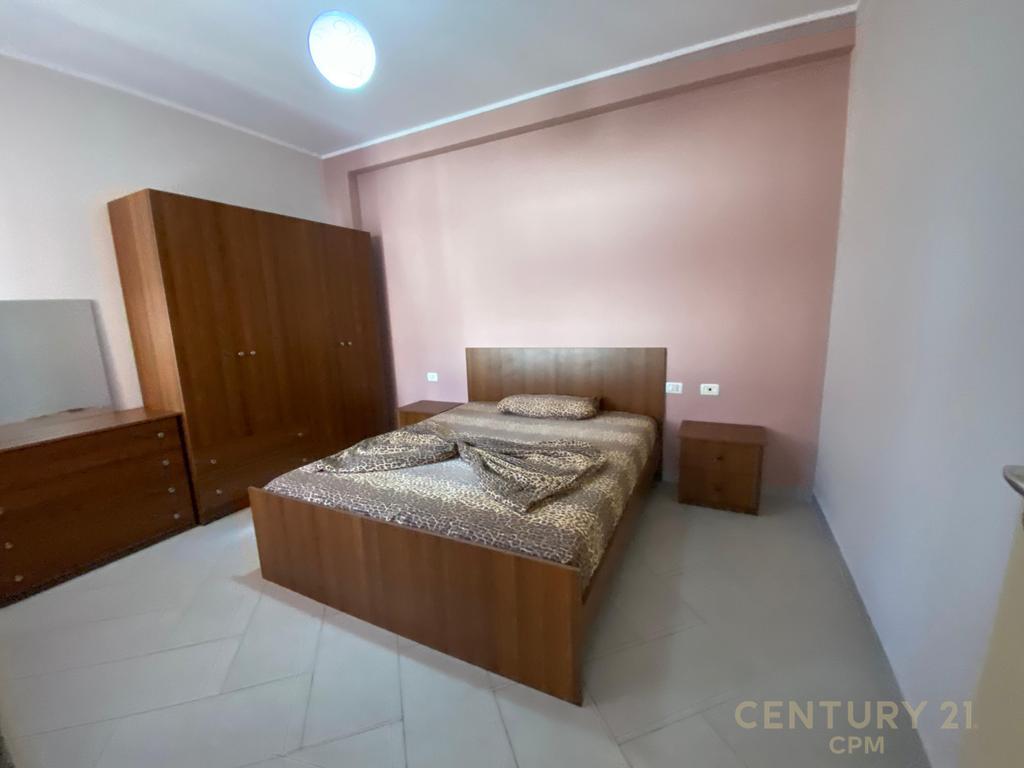 Vendesi in vendita Appartamento 1+1 Vicino al Lago Secco, Tirana!!!