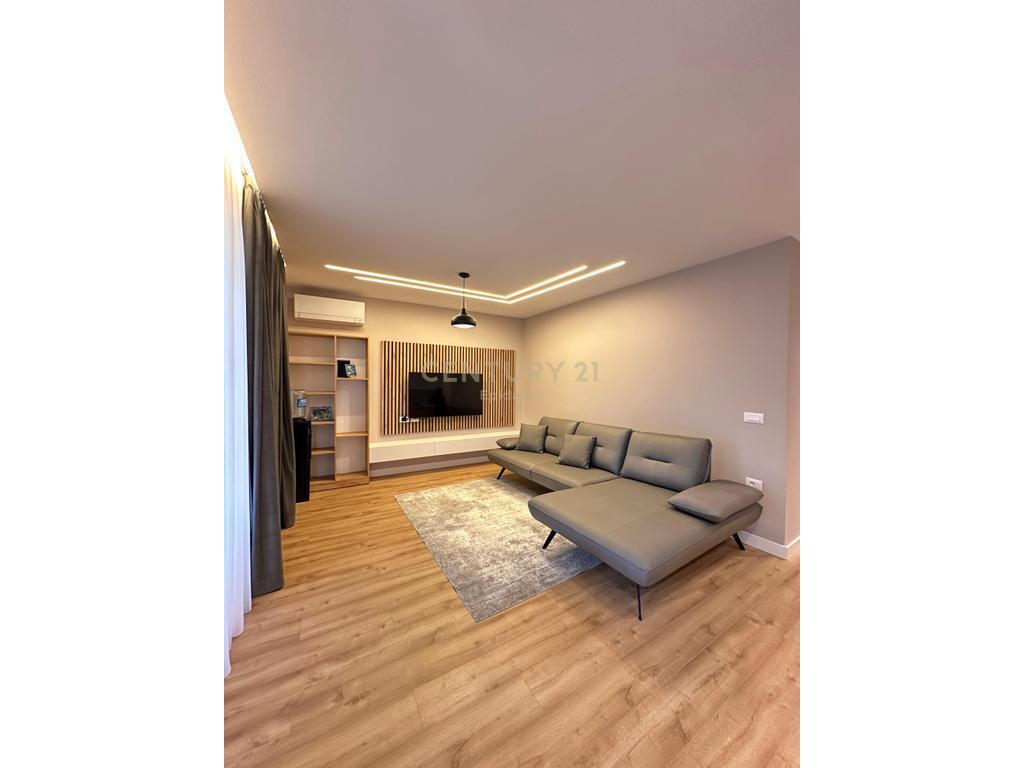 🌟 Apartament 2+1 me Oborr Privat në Zonën Premium të San Pietro Resort!