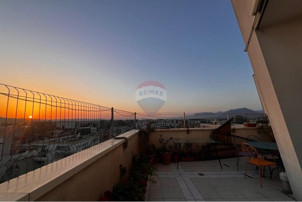 Apartament 2+1 ne shitje, Kompleksi Kontakt 21 dhjetori