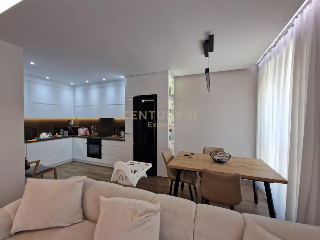 🏡 Apartament 3+1 me Qira | Rezidenca Turdiu – Tiranë