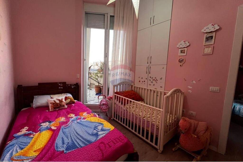 Apartament 2+1 ne shitje, Kompleksi Kontakt 21 dhjetori