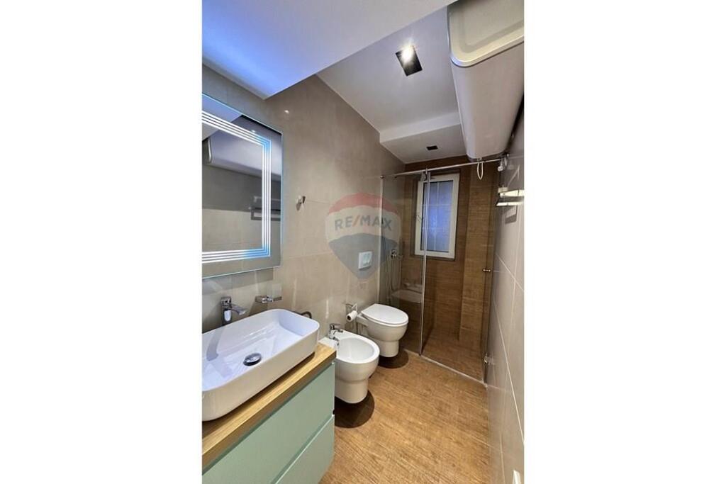 Apartament 1+1+ Gatim Për Qira - Rruga Mihal Grameno, Rruga e Elbasanit, Tiranë