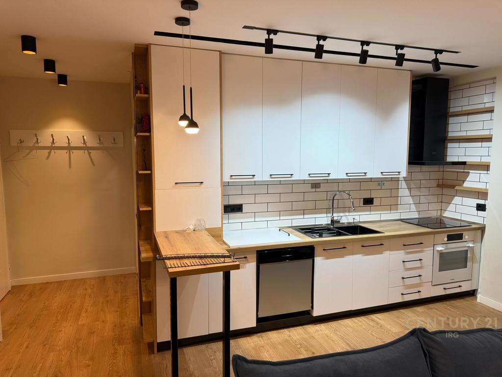  2-Bedroom + 2 Bathrooms Apartment for Sale | Near Shkoza Roundabout – Tirana