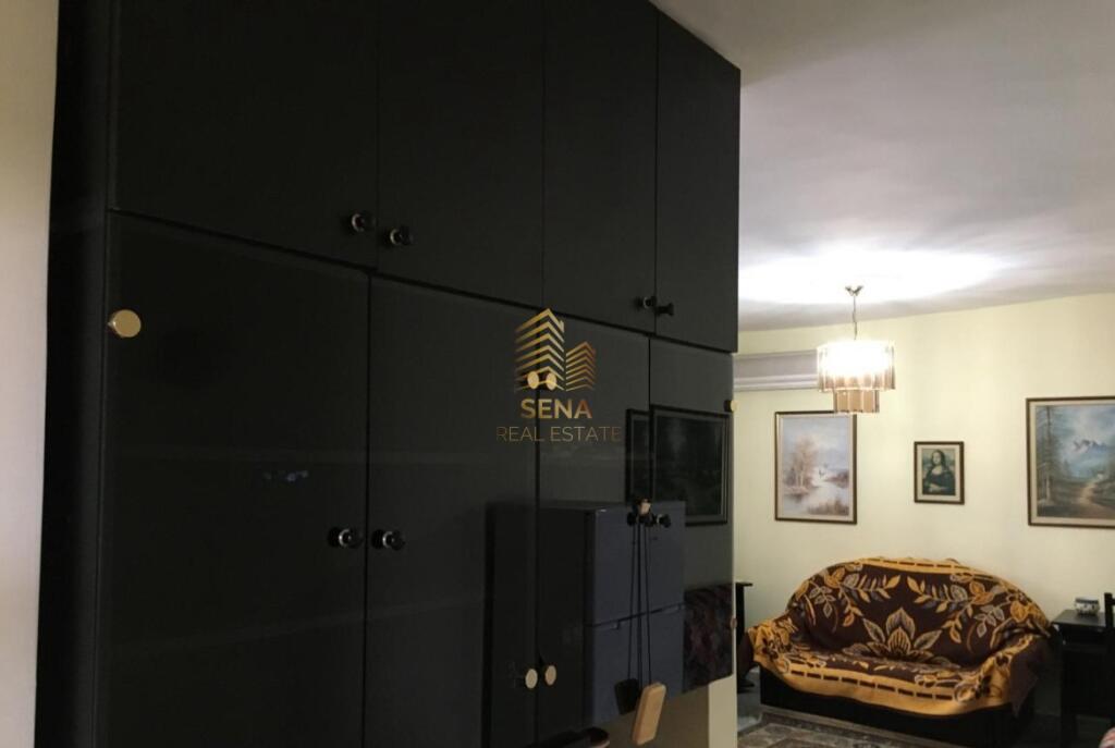 Affitto, Appartamento, 1+1, Via Bardhyl, 350 Euro