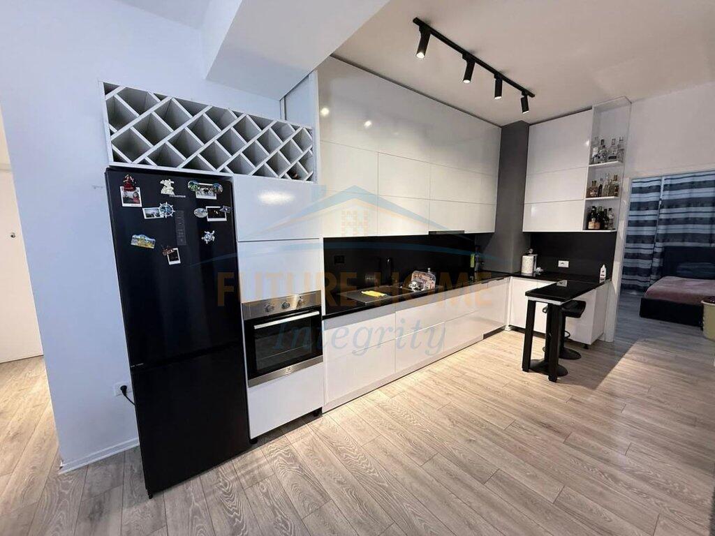 For sale, 2+1 Apartment, Mangalem Complex, Tirana.