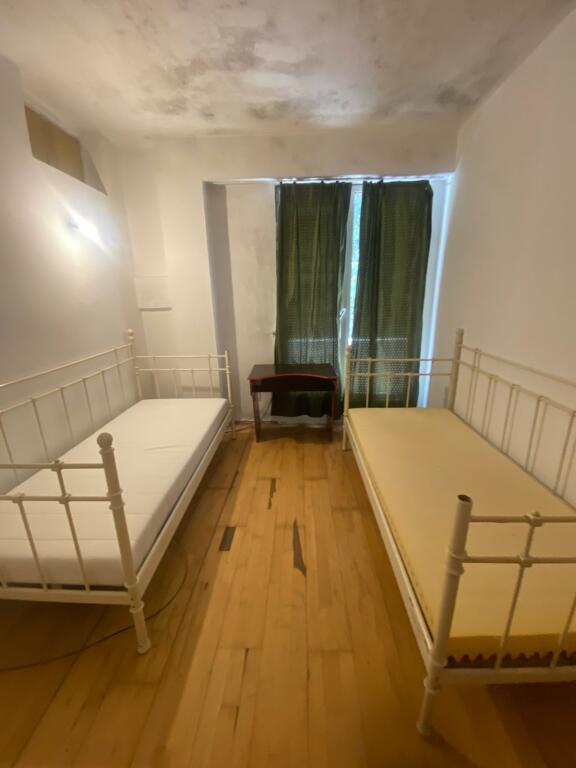 Jepet me qera 2+1 mobiluar te selvia 50000 lek