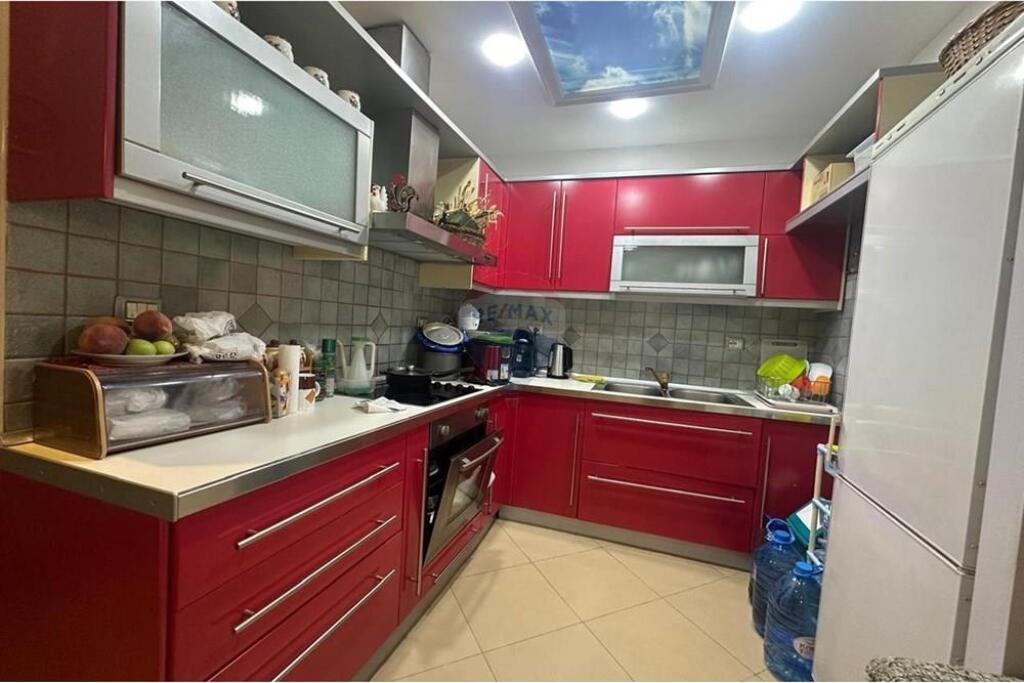 Apartament 2+1 per qira ne Fresk !