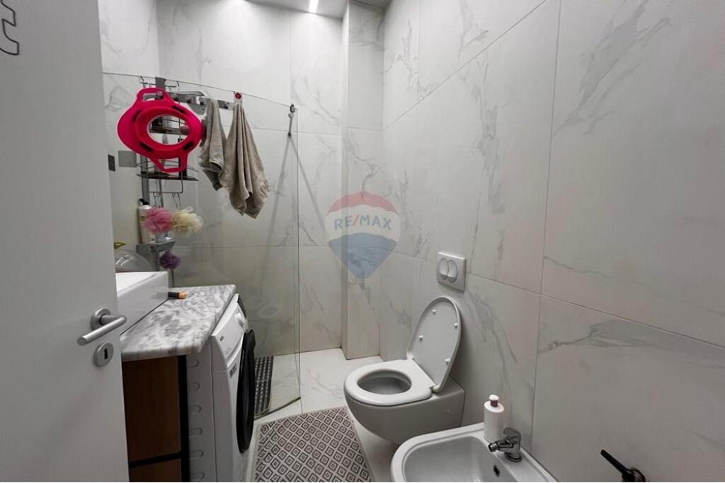 Apartament 2+1 ne shitje, Kompleksi Kontakt 21 dhjetori