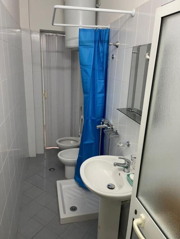 Apartament 1+1 per qira, Pazari i Ri