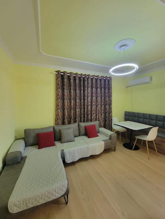 Apartament 1+1 per qira, Pazari i Ri