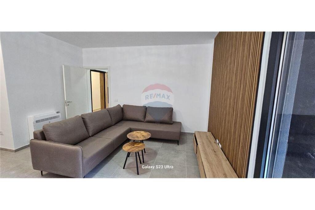 Apartament 1+1 me qira tek "Oasis Residence"