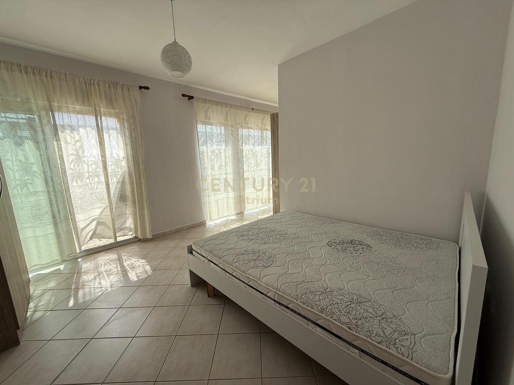 🏡 Apartament 2+1 me Qira | Ish-Dogana – Tiranë