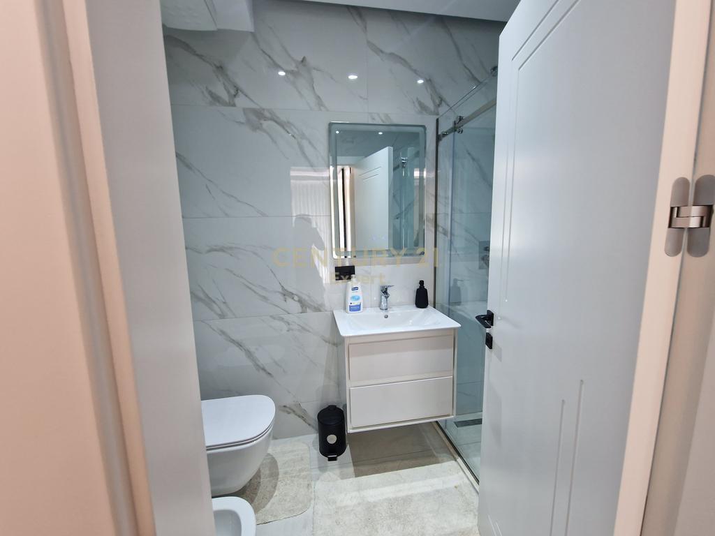 🏡 Apartament 3+1 me Qira | Rezidenca Turdiu – Tiranë