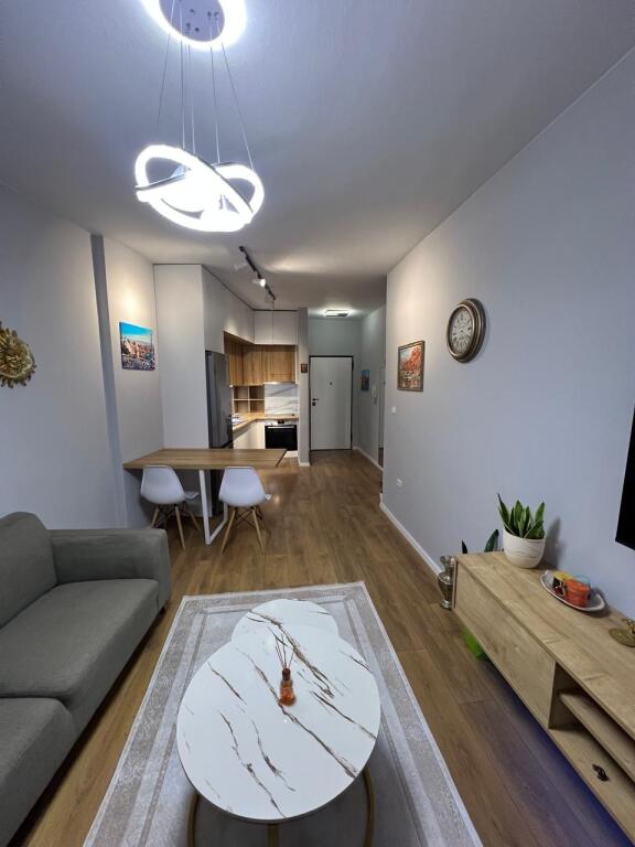 *🏢 Appartamento 1+1 in vendita – Astir, Centro*