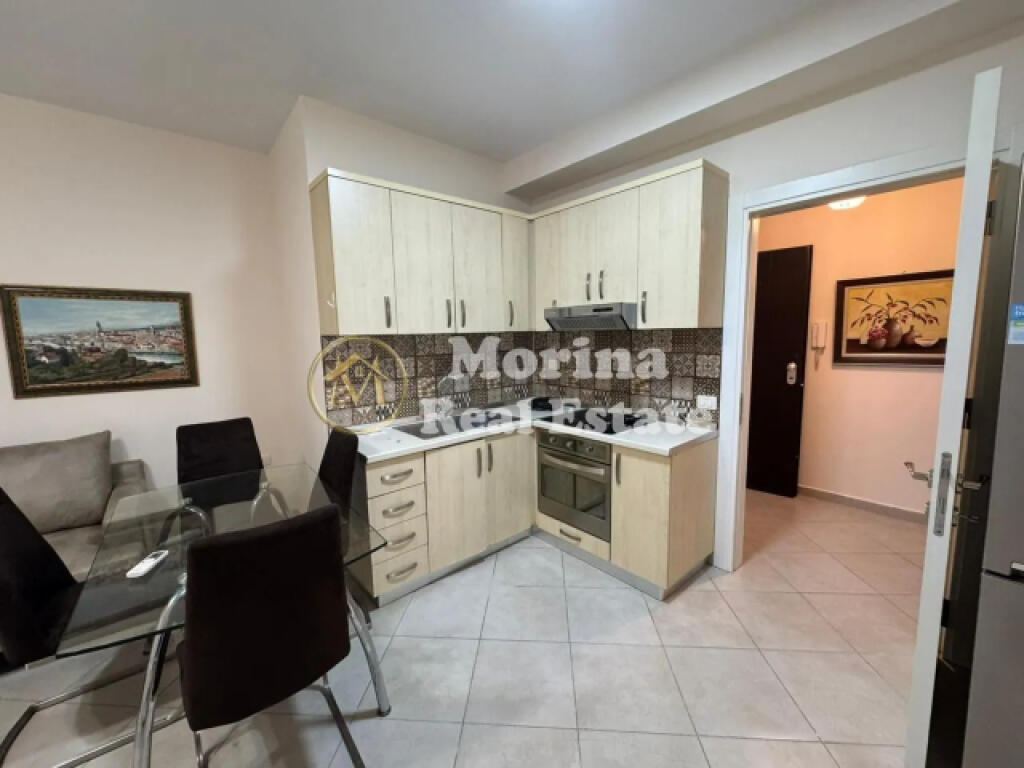 Apartment 2+1, near the Botanical Garden, 550 Euro/month.