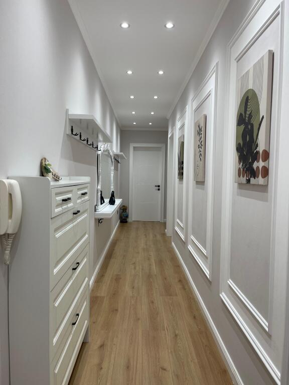 Apartament 2+1+2 rruga e kavajes