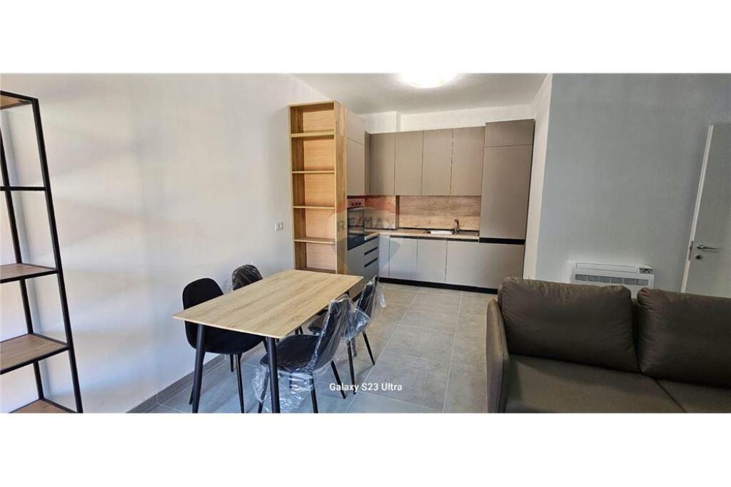 Apartament 1+1 me qira tek "Oasis Residence"