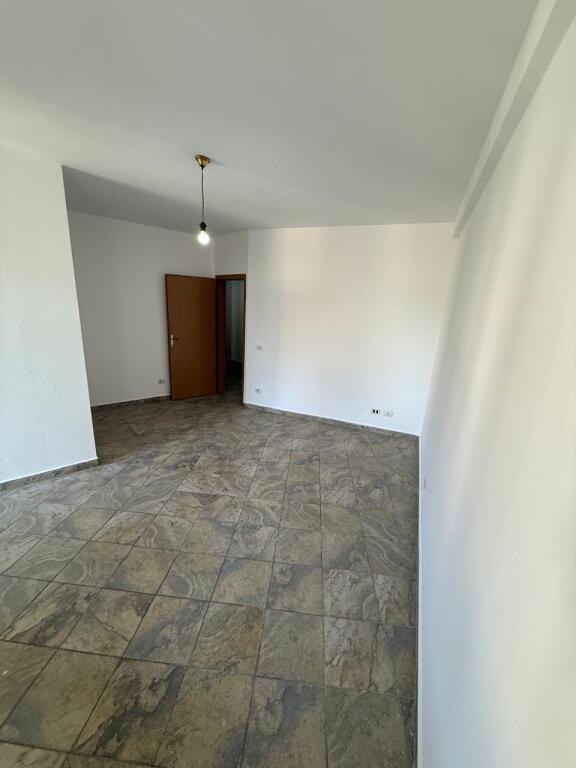 Studio apartment for sale Pazari i Ri