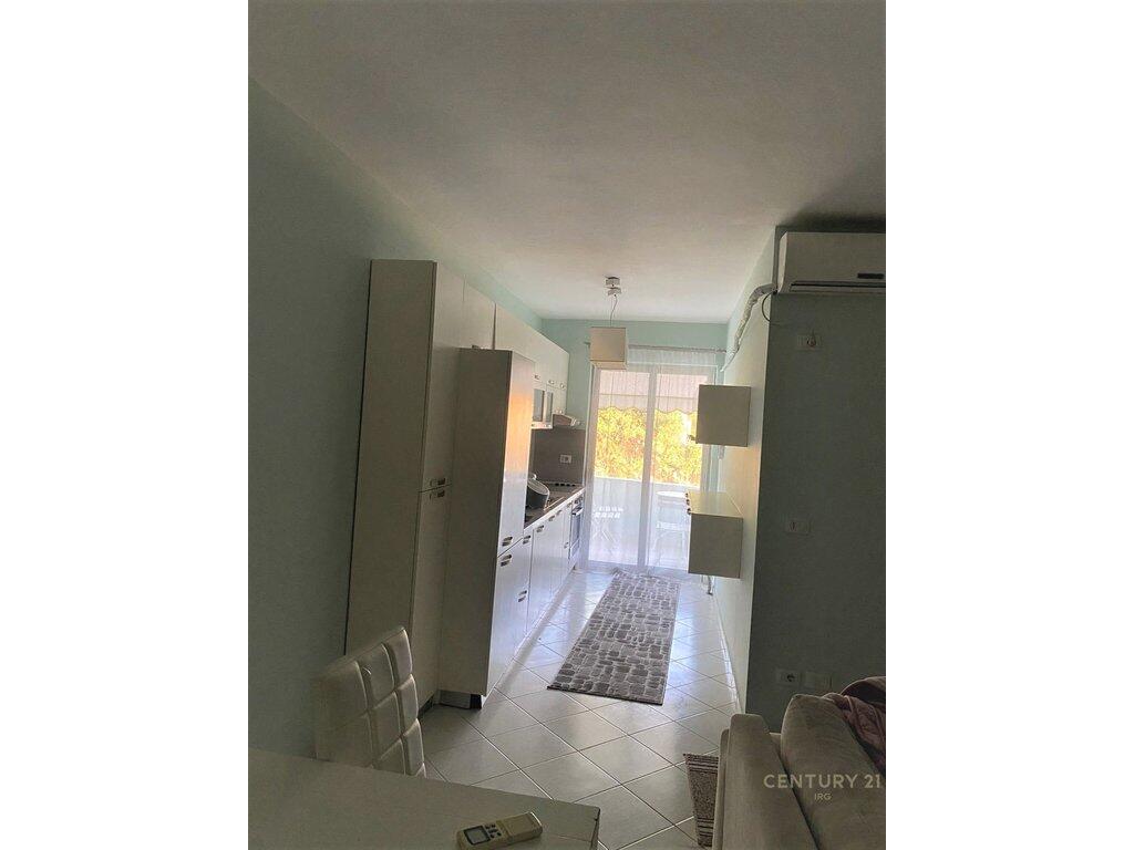 Apartment 2+1+2 for rent in Fresk