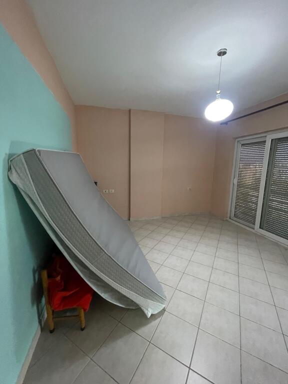 (Bank Intesa San Paolo) Apartment 2+1+2 parking spaces is given opposite Lapraka, Dritan Hoxha street