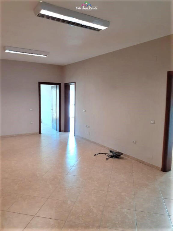 Office for Rent at the Paris Commune (ID BZ2237) Tirana.