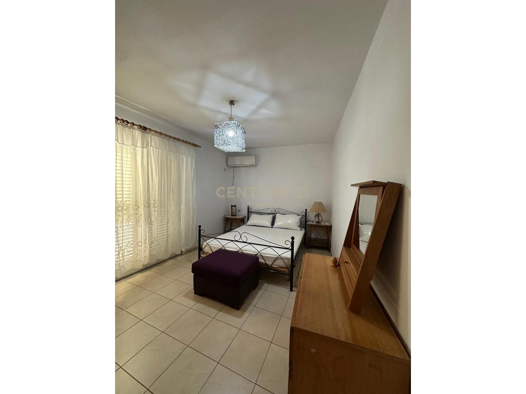 🏡 Jepet me qira apartament 2+1 – Rruga Bardhyl