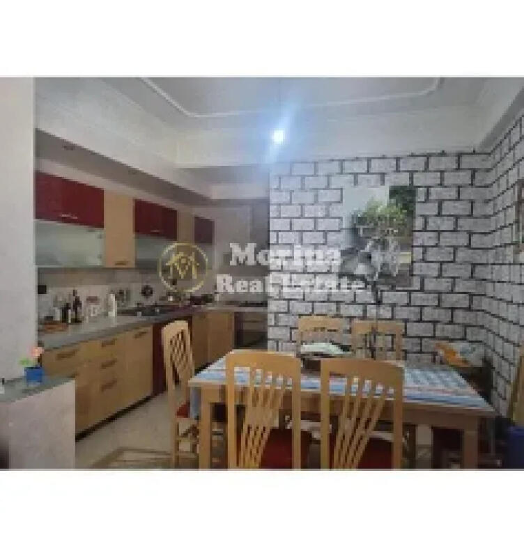 Affitto, Appartamento 2+1, Via Kavajes, 560 euro/mese