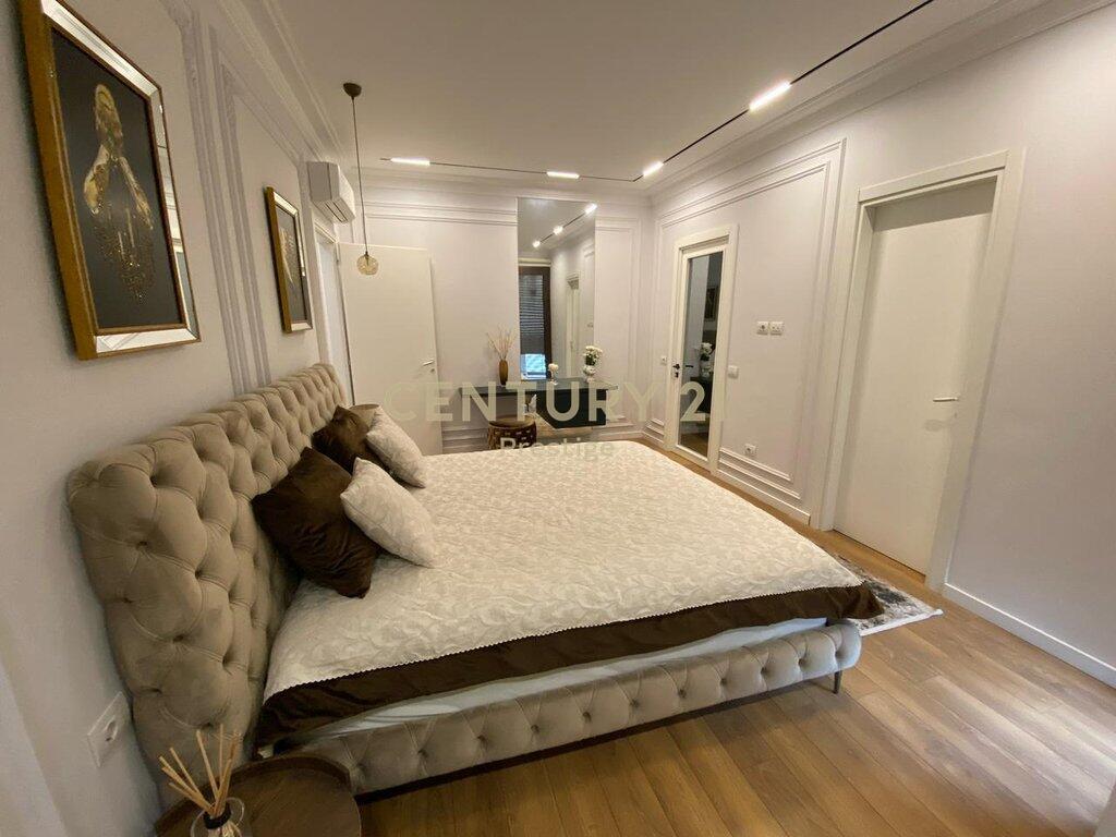 Appartamento 2+1+2 in Affitto – Via Barrikadave, Tirana