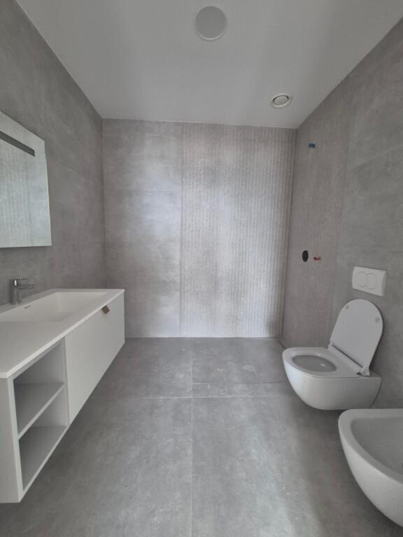 🏙️Office for Rent at Downtown One Tirana!
