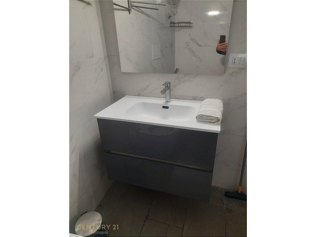 🏡 Jepet me qira shtëpi private 1-katëshe – ideale për familje ose individë