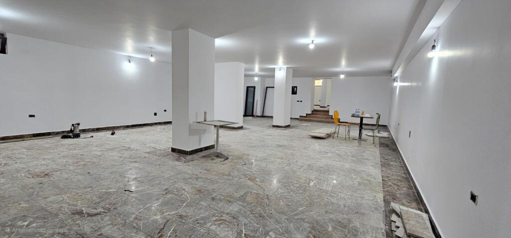 BUSINESS PREMISES FOR RENT 200M2 400,000 LEKE BLLOKU