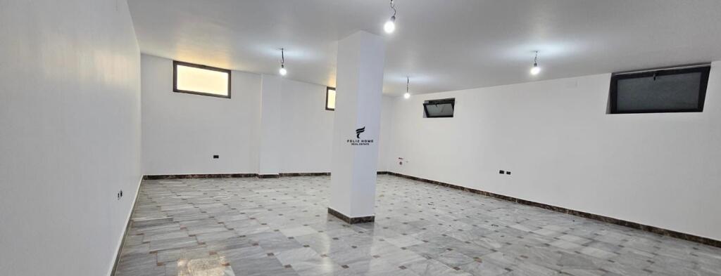 DYQAN ME QERA 200M2 BLLOK 4000 EURO