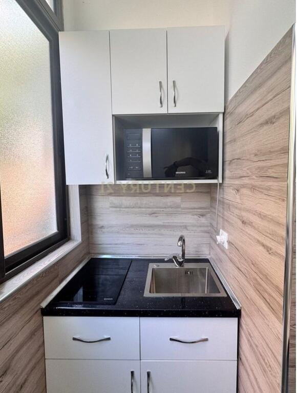Studio apartment for rent near the Guard