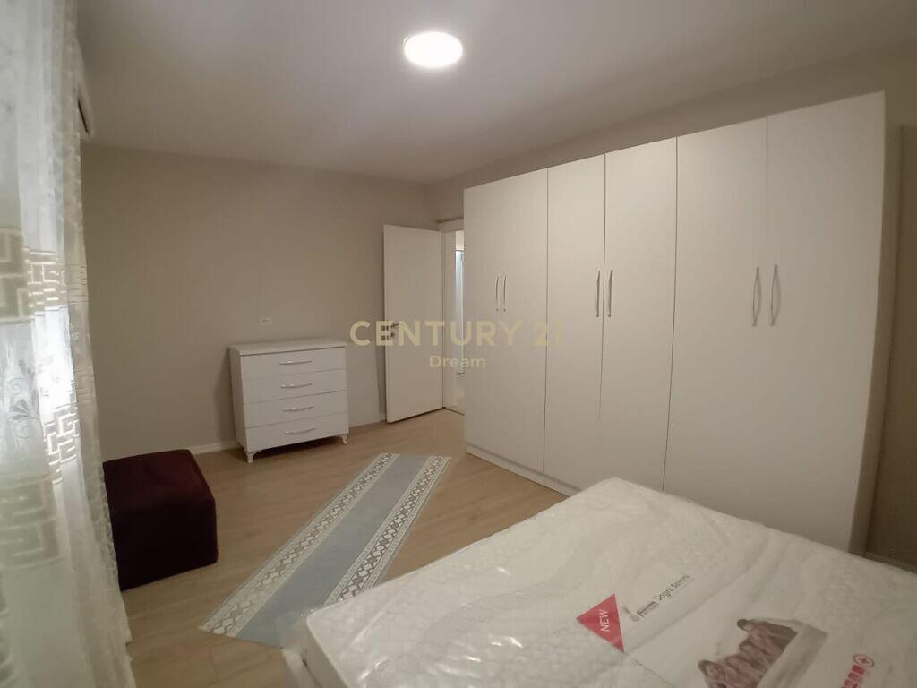 3+1 apartment for rent in Xhamllik