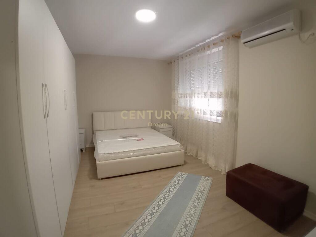 3+1 apartment for rent in Xhamllik