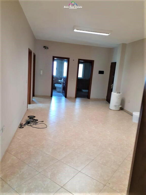 Office for Rent at the Paris Commune (ID BZ2237) Tirana.