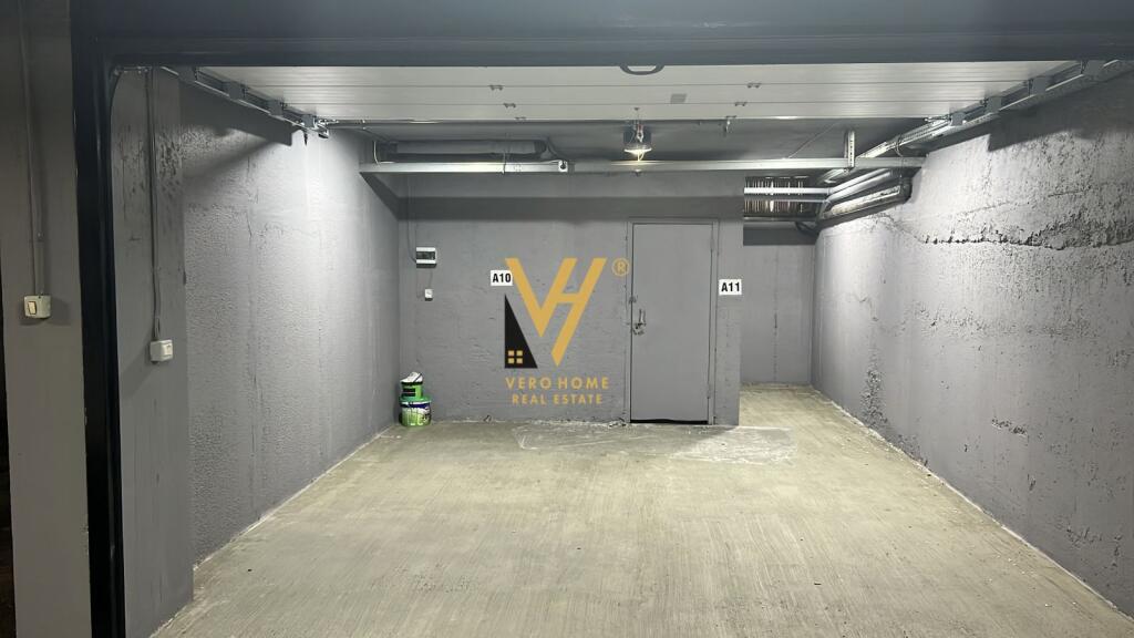 SHITEN 2 GARAZHE 60 M2 TE ALI DEMI 35.000 EURO