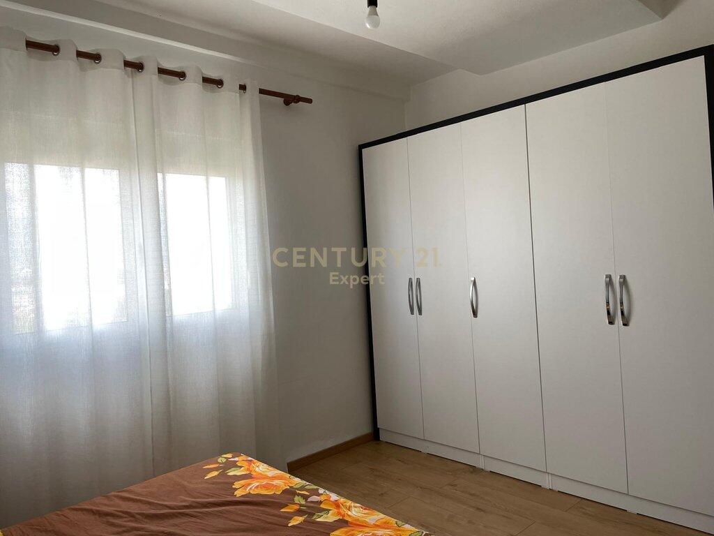 🏙️ Jepet me Qira Apartament 2+1 – Pranë Zogut të Zi