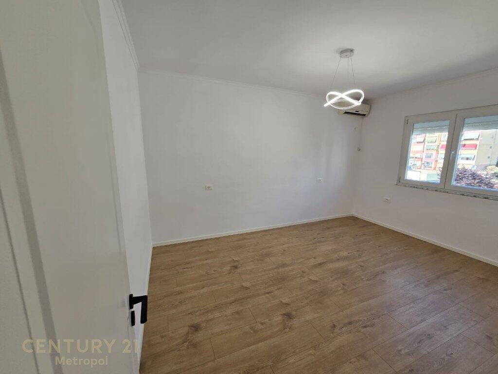 🏡 Apartment for Sale on the Fourth and Top Floor – High-Quality Investment!