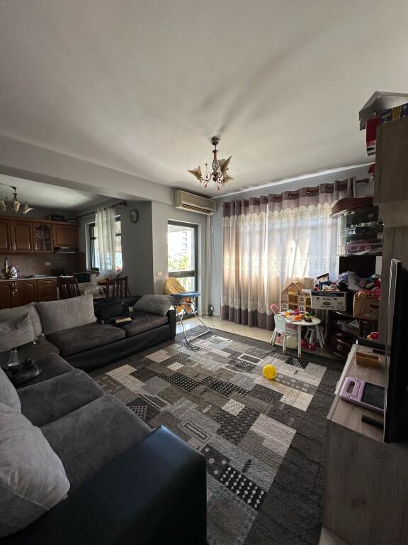 For sale 2+1 opposite Casa Italia, Malajzian Complex