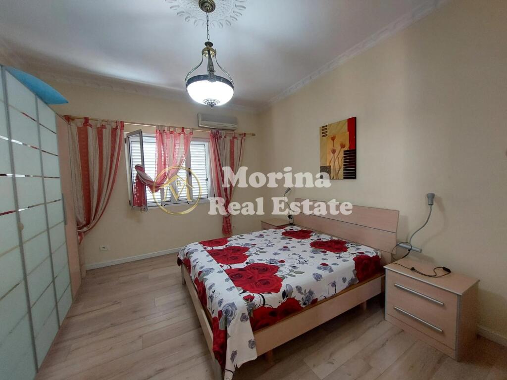 Rent, Apartment 2+1, Kavaja Street, reference point, Catholic Church 800 euros/month