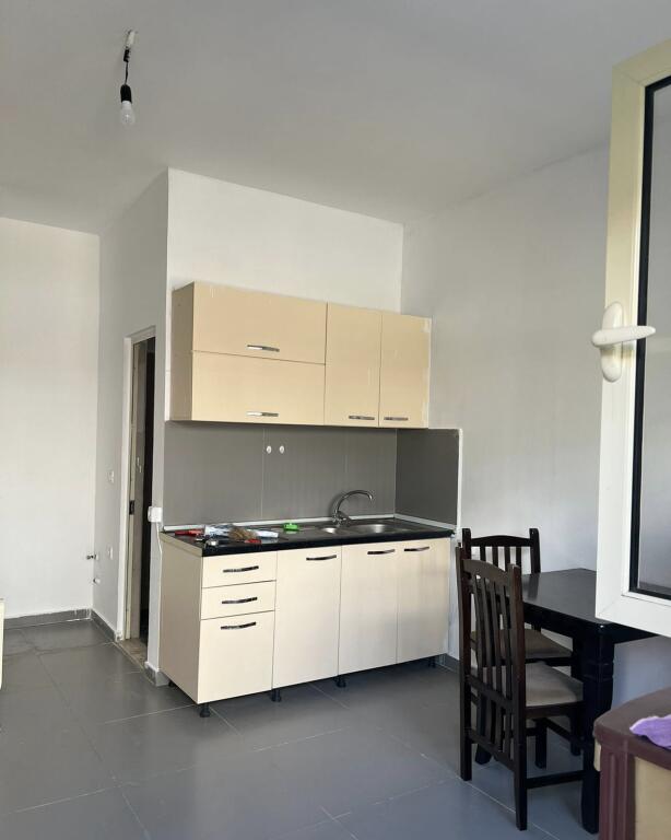 STUDIO APARTMENT 200 EURO ASTIR.