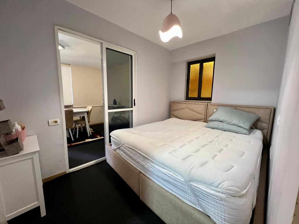 Qira, Apartament 1+1, ”Qendër” , Tiranë.