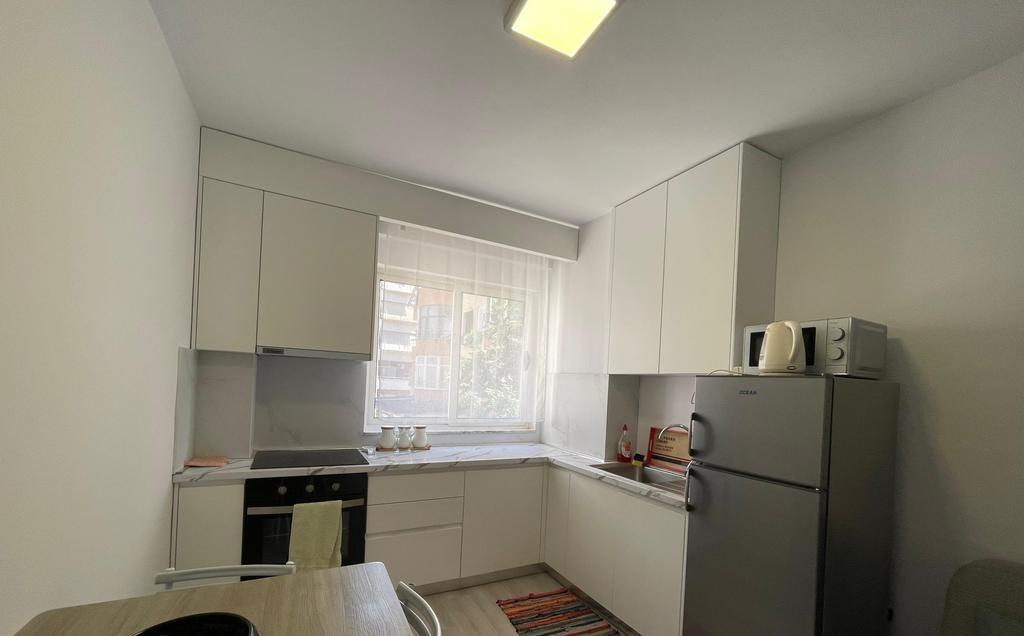 Apartment 1+1 for Rent – Pazari i Ri, Tirana