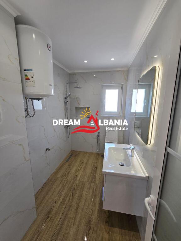 Apartment 2+1 for Sale on Bardhyl Street Main Road (ID 4129533)